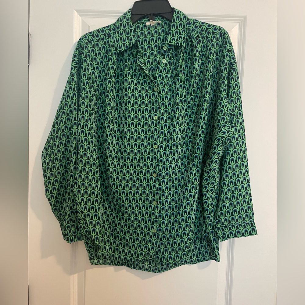 Green/blue/black button down top - Small